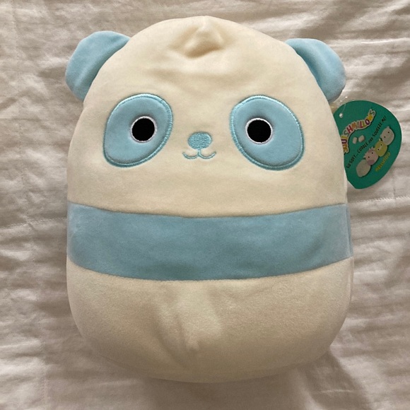 penny the panda squishmallow